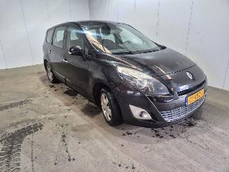 Damaged car Renault Grand-scenic 1.4 16V TCe 130 MPV  Benzine 1.397cc 96kW (131pk) FWD 2009/10