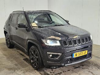  Jeep Compass 1.3 T4 150 16V SUV  Benzine 1.332cc 110kW (150pk) FWD 2021/1