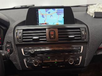BMW 1-serie 116i 1.6 16V Hatchback 4Dr Benzine 1.598cc 100kW (136pk) RWD picture 11