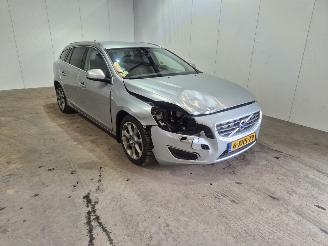 uszkodzony samochody osobowe Volvo V-60 1.6 DRIVe Combi/o  Diesel 1.560cc 84kW (114pk) FWD 2012/5