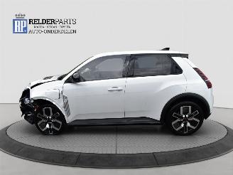 Renault 5 COMFORT RANGE TECHNO  52KWH picture 2