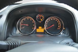Opel Antara 3.2 V6  4X4 picture 11