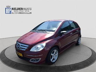 Damaged car Mercedes B-klasse 170 2006/1