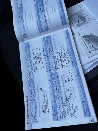 Peugeot 308 1.2 VTi Active picture 23