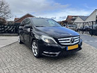  Mercedes B-klasse 180 Ambition 2012/6