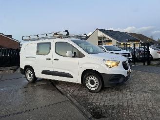 Opel Combo 1.2 Turbo L2H1 Edition | BENZINE !! picture 3