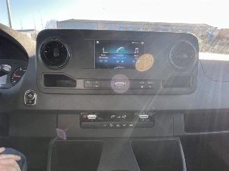 Mercedes Sprinter 315 1.9 CDI L2H2 MBUX NAVI picture 37
