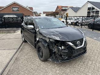 Nissan Qashqai 1.3 DIG-T Tekna + automaat !! picture 4