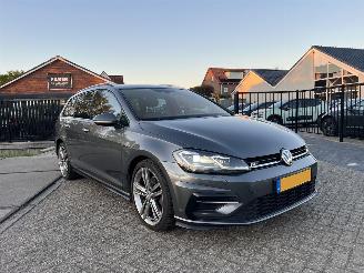 skadebil auto Volkswagen Golf 1.6 TDI Highline Business R 2019/2