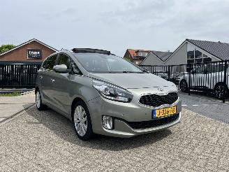 Damaged car Kia Carens 1.6 GDi 7p 133.306 KM!! Pano !! 2016/7