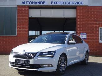  Skoda Superb 2.0 TDI Ambition Business, Panorama, Navi, DAB+, Climate & Cruise 2016/9