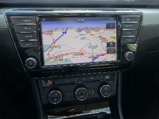 Skoda Superb 2.0 TDI Ambition Business, Panorama, Navi, DAB+, Climate & Cruise picture 18