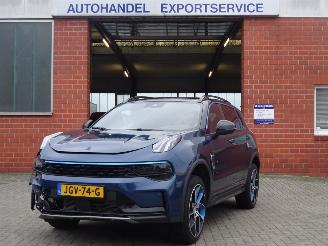 Vaurioauto  passenger cars Lynk & Co 01 132 kw Plug-in Hybride, Panorama, 3.354 km !! 2025/6