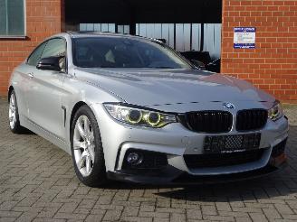 BMW 4-serie 420i Coupe M Performance Connect Drive picture 3