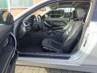 BMW 4-serie 420i Coupe M Performance Connect Drive picture 11