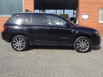 Jeep Compass Limited 2.2 CRD 4x4 120kw, Leer, Airco, Trekhaak, Cruise, Stoelverw picture 6