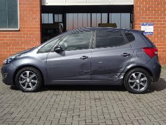 Hyundai Ix20 Design Edition 1.6i Automaat 125pk, Navi, Climate & Cruise, Camera picture 10