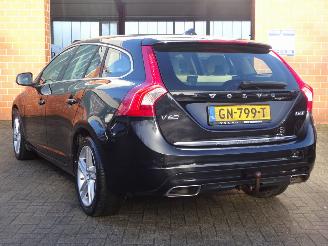 Volvo V-60 D6 TwinEngine 162kw Plug-in Hybride, Leer, Navi, Airco, Trekhaak picture 5