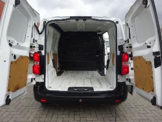 Toyota Proace Compact 1.6 D-4D Cool Comfort, Airco, Cruise, Trekhaak, Schuifdeur picture 8