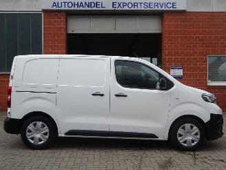 Toyota Proace Compact 1.6 D-4D Cool Comfort, Airco, Cruise, Trekhaak, Schuifdeur picture 6