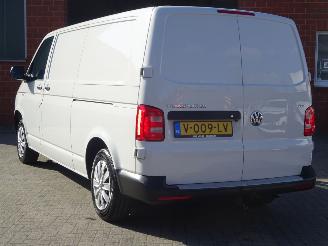 Volkswagen Transporter 2.0 TDI Lang 84kw Euro6, Navi, Airco, Camera, 2x schuifdeur picture 5