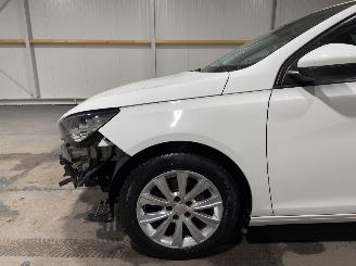 Peugeot 308 SW 1.2PureTech 96kW Blue Lease Executive picture 15