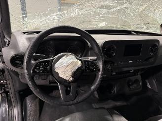 Mercedes Sprinter 2.2 CDI 120kW Automaat 473 Dubbellucht picture 35