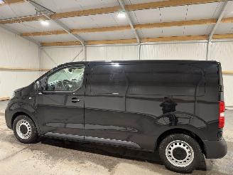 Peugeot e-Expert 50kWh 100kW Premium Navi Camera picture 11