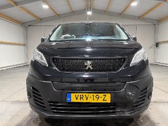 Peugeot e-Expert 50kWh 100kW Premium Navi Camera picture 23