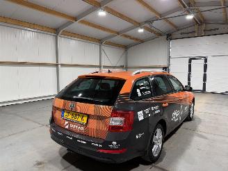 Skoda Octavia 1.6TDI 81kW GreenTech Automaat Ambition Businessline picture 6