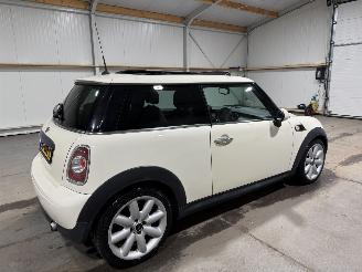 Mini Mini 1.6 72kW Pano Airco One Chili picture 5