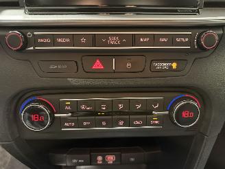 Kia Ceed 1.6CRDi 85kW Clima Camera Dynamicline picture 18