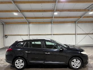 Coche accidentado Renault Mégane 1.5DCI 81kW Clima Expression 2012/6