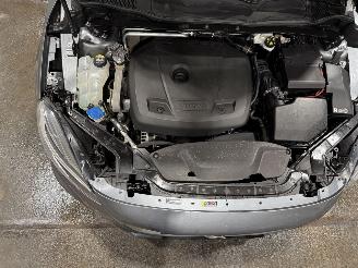 Volvo V-40 1.3T3 112kW Automaat Polar+ Sport picture 28