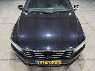 Volkswagen Passat 1.6TDI 88kW Automaat Pano Business Edition picture 20