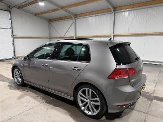 Volkswagen Golf 1.4TSI 110kW ACT Business Edition R Pano picture 11