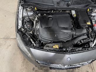 Mercedes A-klasse 180 90kW Automaat Pano Prestige picture 30