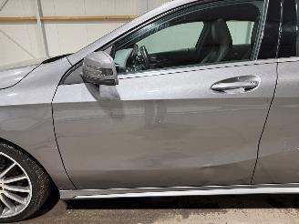 Mercedes A-klasse 180 90kW Automaat Pano Prestige picture 16