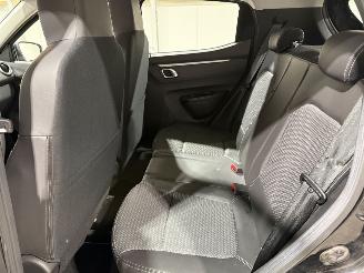 Dacia Spring 27kWh 33kW Automaat Essential picture 37