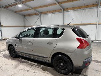 Peugeot 3008 1.6THP 115kW Clima Premiére picture 11