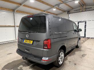 Volkswagen Transporter 2.0TDI 146kW Automaat 32 Bulli picture 6