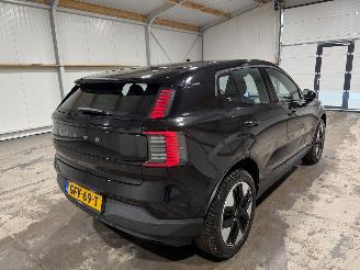 Volvo EX30 69kWh Extended Range Core 200kW Single Motor picture 6