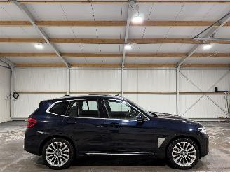 skadebil auto BMW iX3 80kWh 210kW High Executive Pano 2021/7