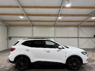 Schadeauto MG EHS 1.5TGDI 119kW Hybrid Luxury FWD Pano Leder 2022/2