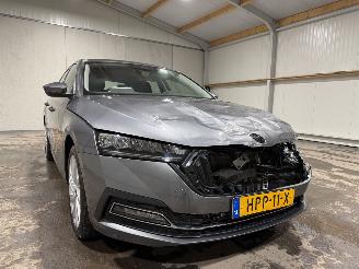 Skoda Octavia 1.4TSI iV PHEV 110kW Automaat picture 13