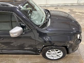 Jeep Renegade 1.3T 110kW Automaat  DDCT Limited picture 16