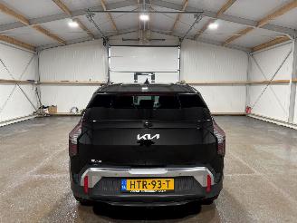 Kia EV3 58.3 kWh  150kW Plus picture 7