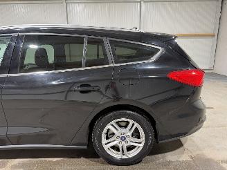 Ford Focus 1.0EcoBoost 74kW Trend Edition Business picture 30