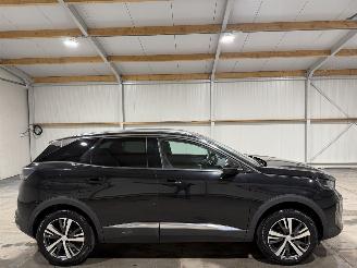 skadebil auto Peugeot 3008 1.2PureTech 96kW Automaat Lease Premium 2021/4