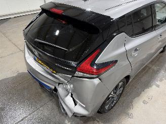 Nissan Leaf 40kWh 110kW Tekna picture 21